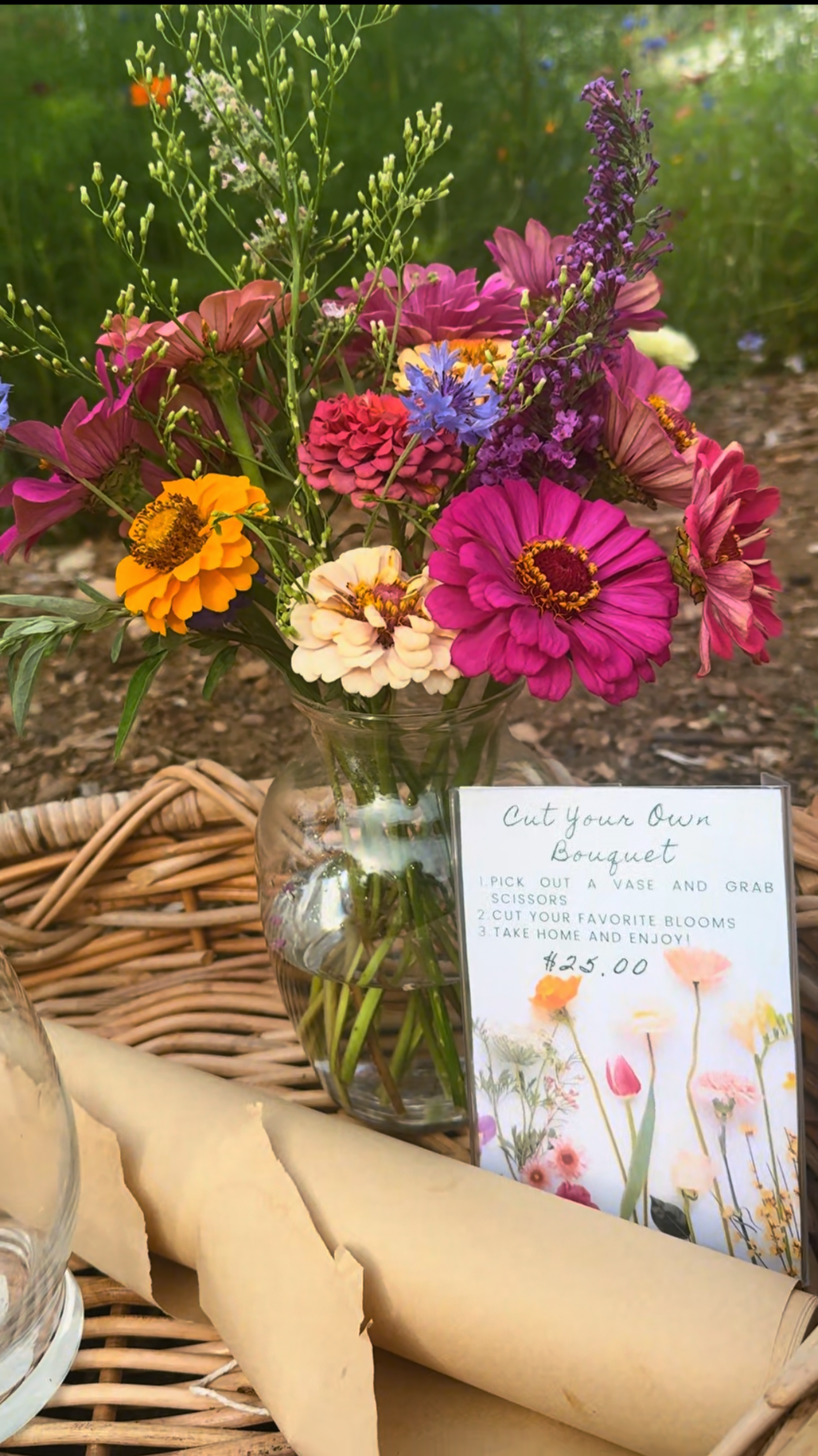 Fresh Cut Vase Bouquet β Petals & Potions Farmstand